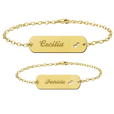 Moeder dochter armband goud bar met naam en hartjes 
