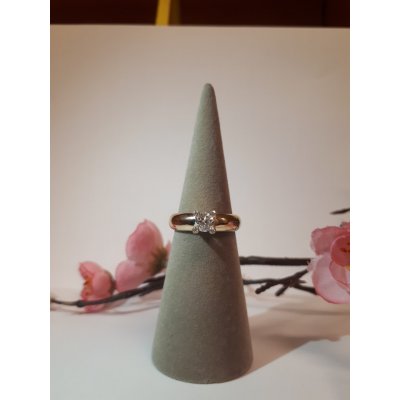 Custom Made Ring met Briljant