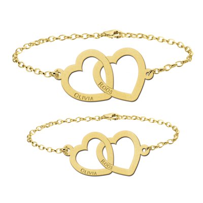 Set gouden moeder-en-dochter-armbanden met hartjes in elkaar 